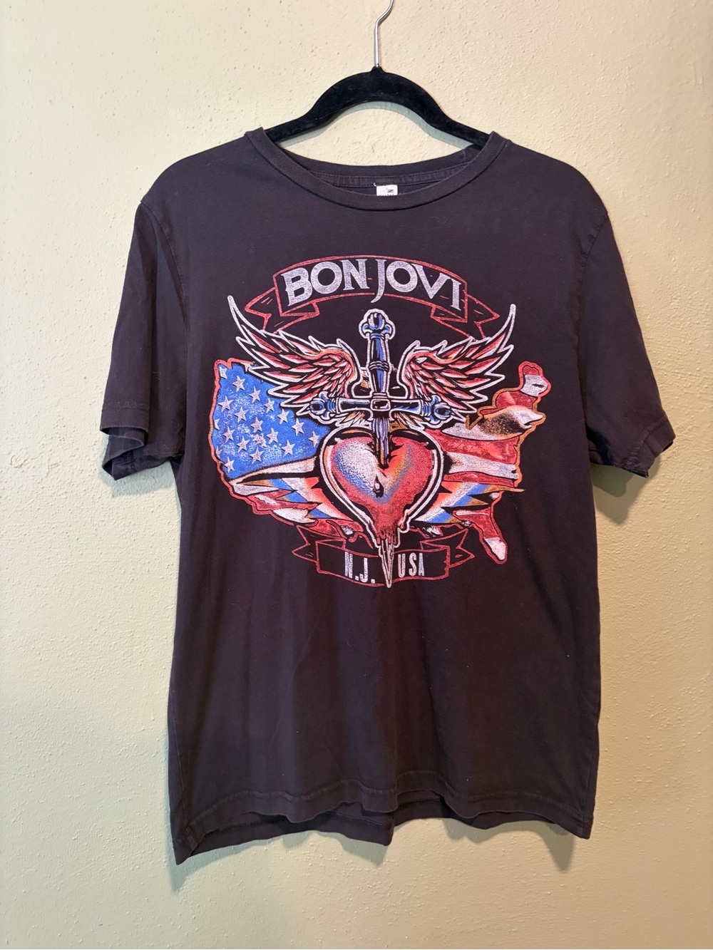 Black BonJovi Band T-Shirt - Heart & Flag Design